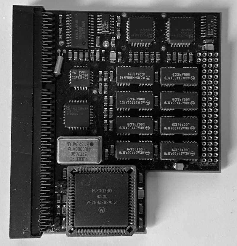 A trapdoor memory expansion card for the A1200